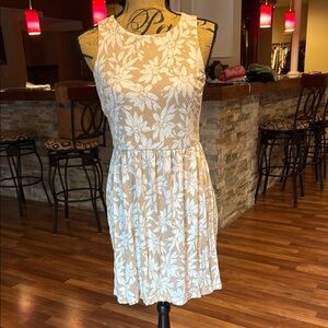 Loft size small petite beige dress with white flowers
